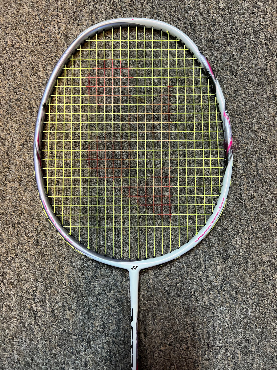 Yonex Astrox 66 Mist Purple 4U [VBS-68 24lbs]