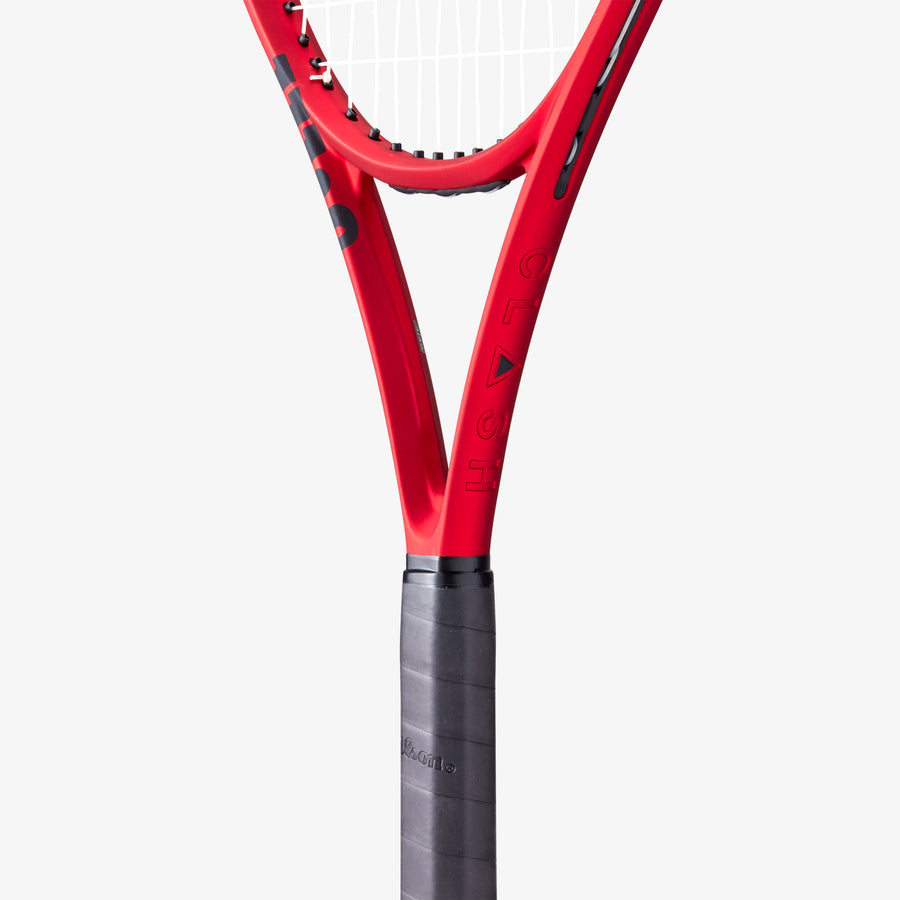 Wilson CLASH 100 V2 Tennis Racket