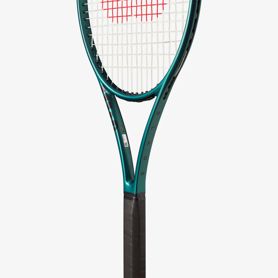 2024 Wilson BLADE 98 18x20 V9 Tennis Racket