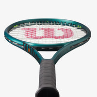 2024 Wilson BLADE 100 V9 Tennis Racket